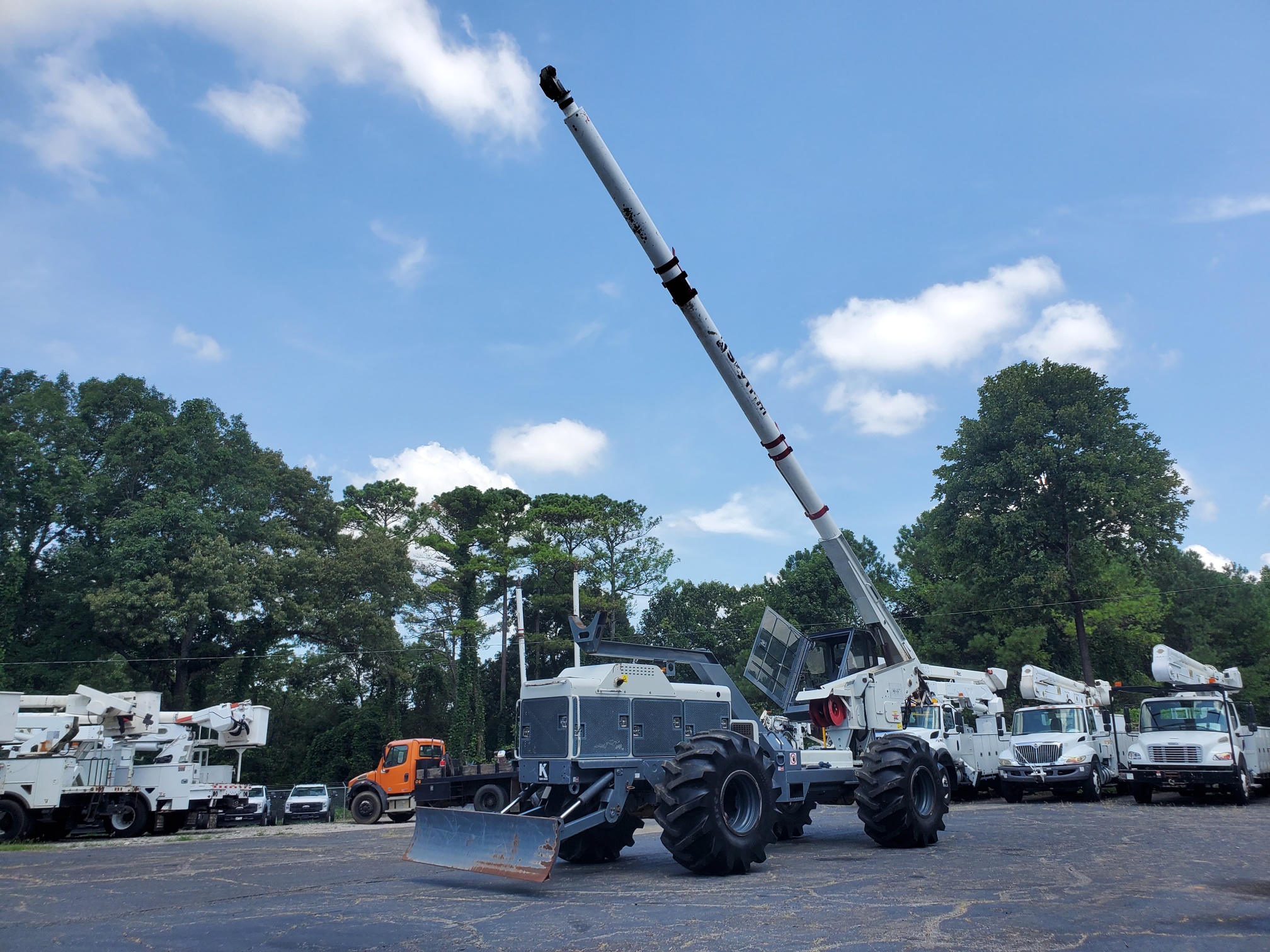 2019 N/A SKY TRIM 75G3