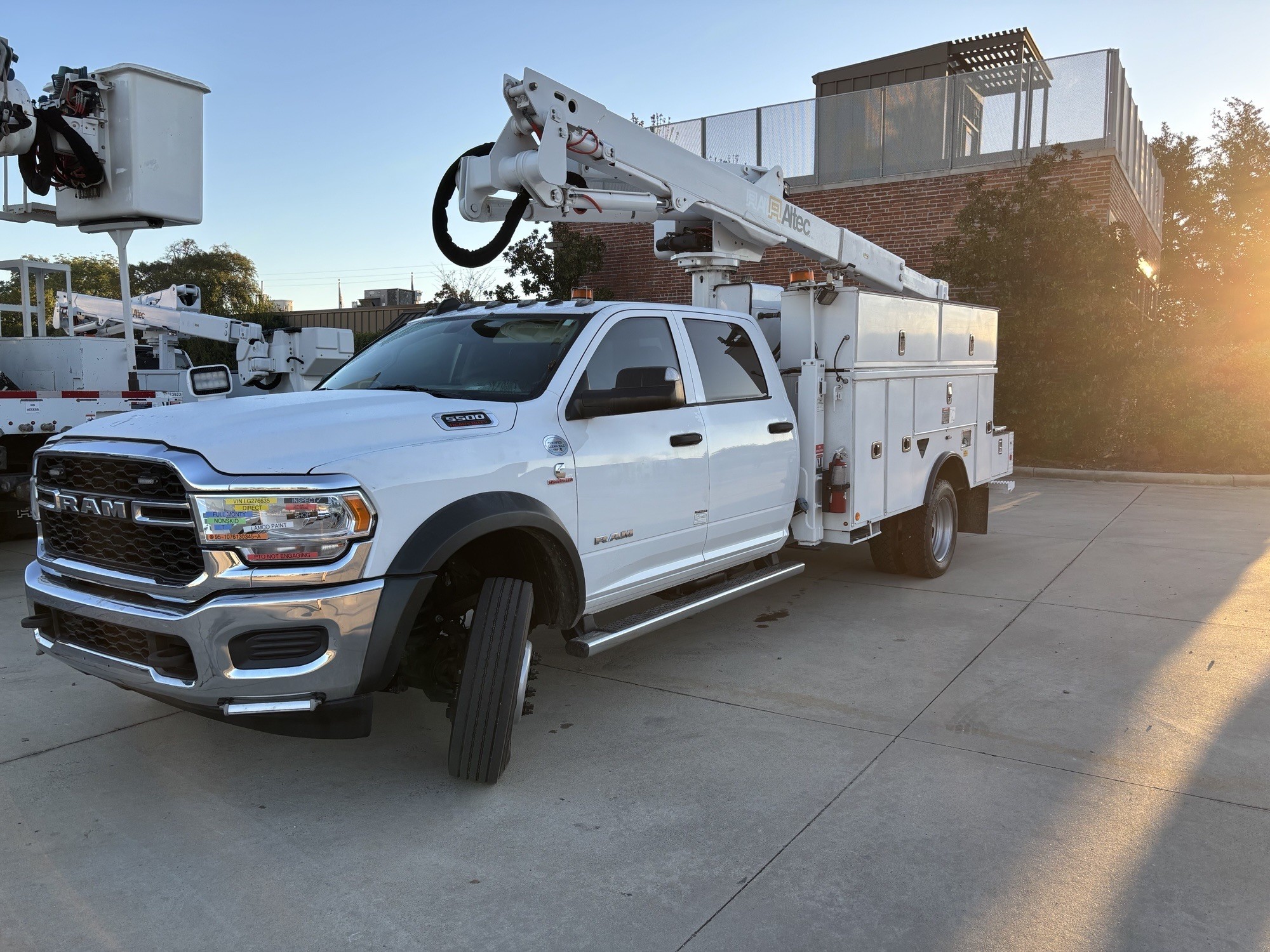 2019 ALTEC AT40G-JEMS